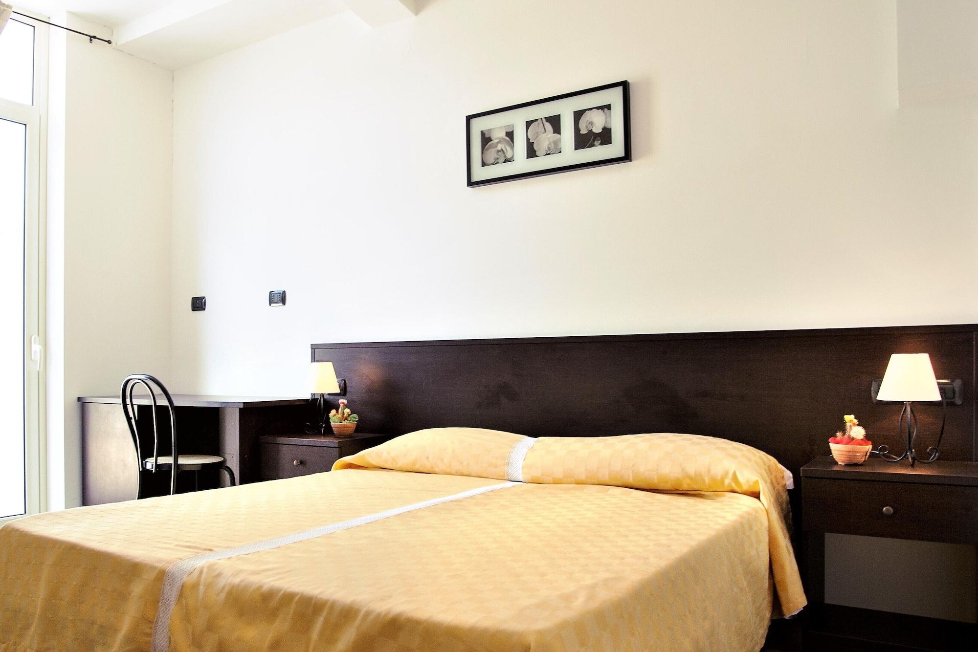 Hotel Marabel SantʼAlessio Siculo Kültér fotó