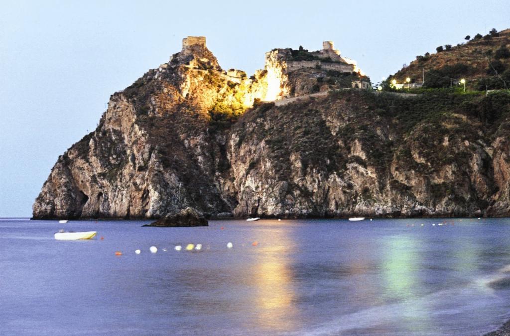 Hotel Marabel SantʼAlessio Siculo Kültér fotó