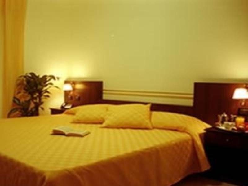 Hotel Marabel SantʼAlessio Siculo Kültér fotó