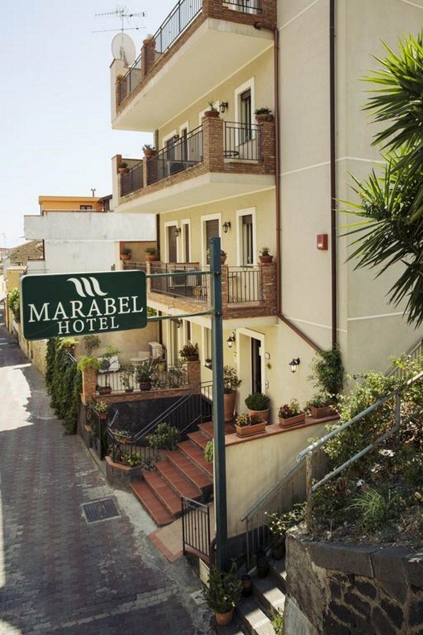 Hotel Marabel SantʼAlessio Siculo Kültér fotó